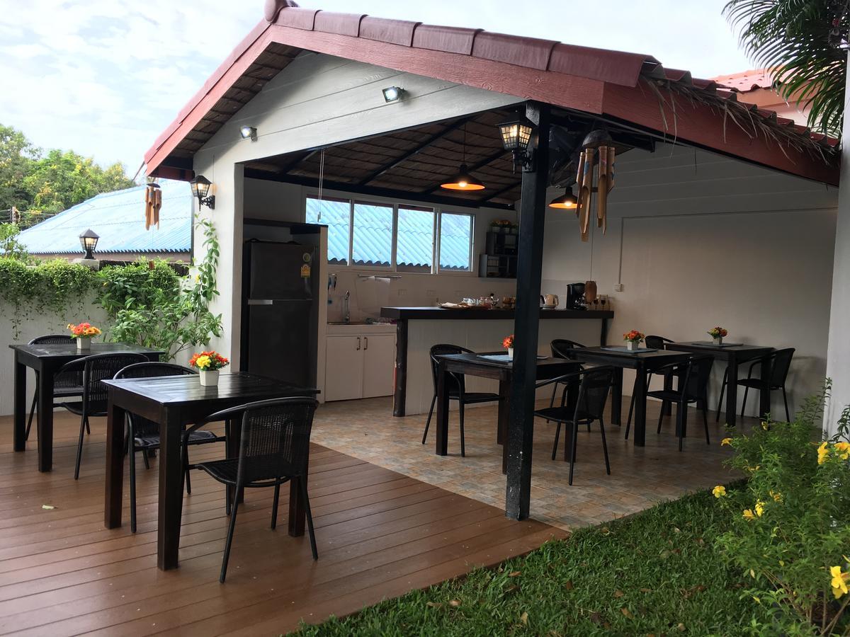 Vivi Bungalows Resort Nai Harn Extérieur photo